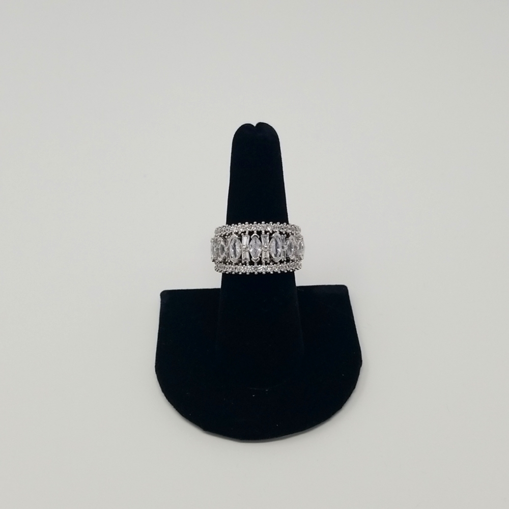 Silver cz marquis and round stone ring